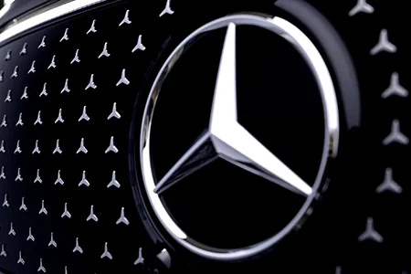 logo mercedes neuve ou occasion